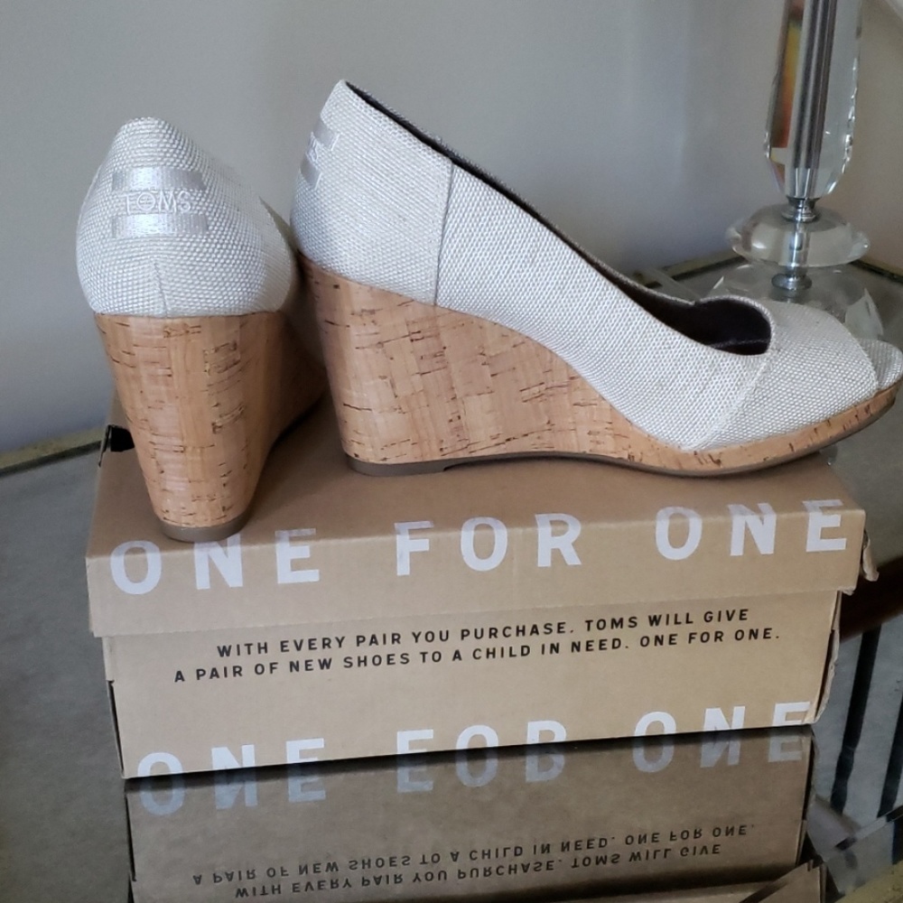 TOMS Stella Wedge